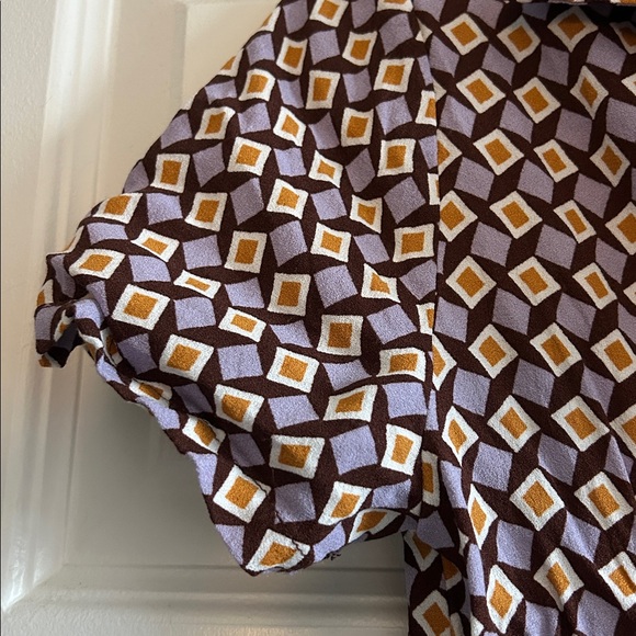 Reformation Button Down Top - Picture 4 of 7